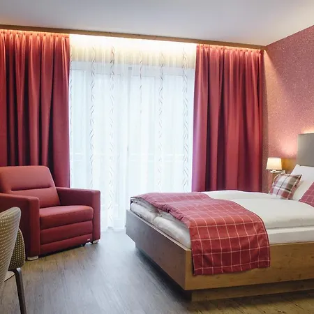 Gasthof-pension Luger Hotell Wesenufer