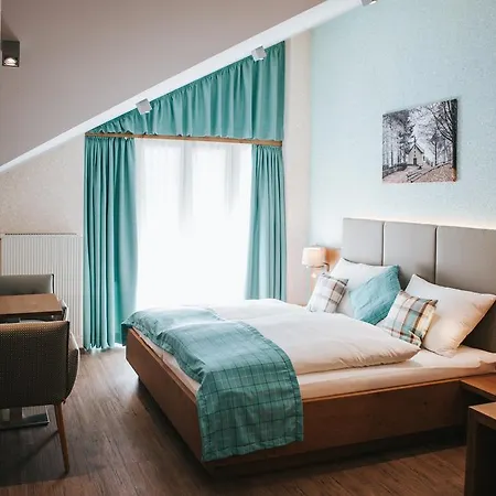 Gasthof-pension Luger Hotel 4*