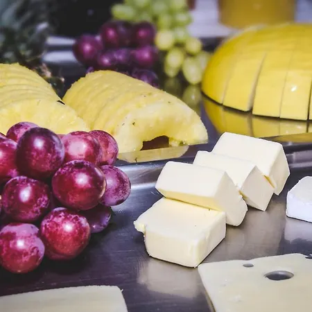 Hotel Gasthof-pension Luger Wesenufer