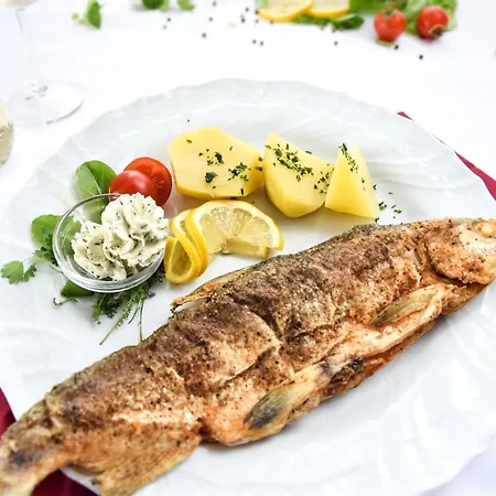 Gasthof-pension Luger 4* Wesenufer