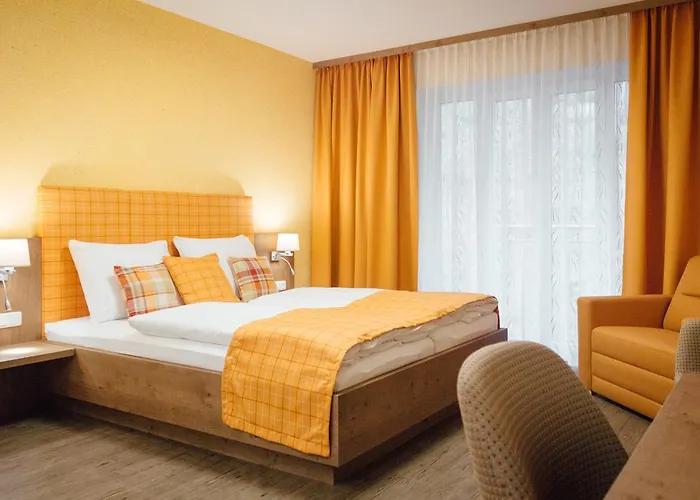 Gasthof-pension Luger Otel Wesenufer