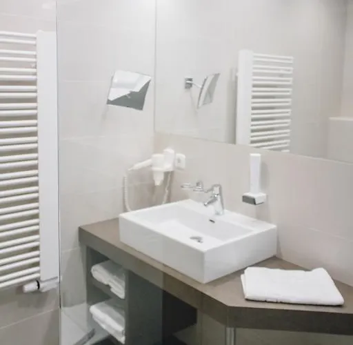 Hotel Gasthof-pension Luger 4*