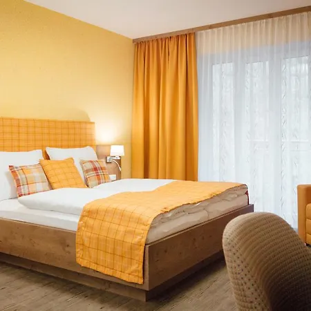 Gasthof-pension Luger Отель Везенуфер