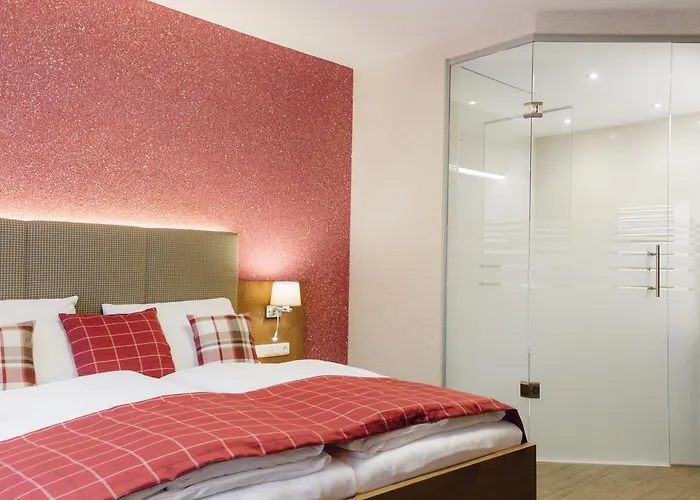 Gasthof-pension Luger Hotel Wesenufer